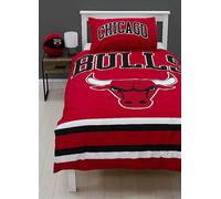 NBA Official Double Duvet Cover Set, Chicago Bulls Design | Reversible 2 Sided Red Bedding Cover Official Basketball Merchandise Including Matching Pillow Cases | Double Bed Set | Polycotton
