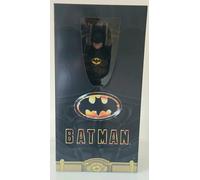 Tim Burton Batman 1989 1:4 Action Figure Michael Keaton as The Dark Knight NECA