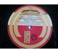 Neneh Cherry - Cherry, Neneh Kisses On The Wind 12" Circa YRT33 EX/EX 1989 12 inch
