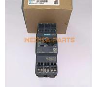 One New Siemens 3RV2 021-1EA20 Circuit Breaker 3RV2021-1EA20