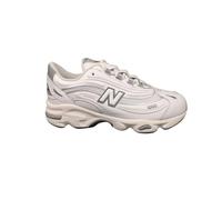 New Balance 1000 Trainers for Boys and Girls. White and Grey Sizes from 36 to 40, White, 5 UK