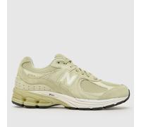 New Balance 2002R Trainers in Pale Yellow UK 4 (EU 37)