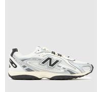 New Balance 204L Trainers in Black & Silver UK 5 (EU 38)