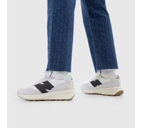 New Balance Unisex 370 in White/Black Suede/Mesh, size 5