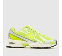New Balance 740 Trainers in Yellow UK 8 (EU 42)