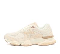 Beige & White New Balance 9060, Bisque, 12.5 UK