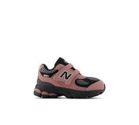 New Balance Infants 2002 Hook & Loop in Pink/Black Synthetic, size 4.5