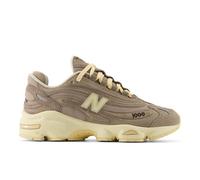 New Balance Men's 1000 in Brown/Beige Suede/Mesh, size 4