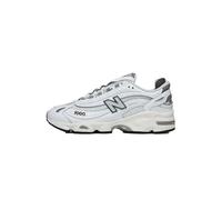 NEW BALANCE Men's 1000 Sneaker, White, 9 UK