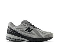 New Balance Men's 1906R in Grey/Black Synthetic, size 6.5