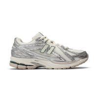 New Balance Men's 1906R in Grey/White/Green Synthetic, size 8.5