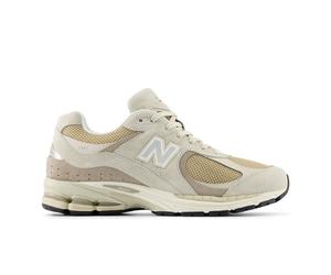 New Balance Men's 2002R in Grey/Beige Suede/Mesh, size 6