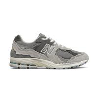 New Balance Men's 2002R Protection Pack in Grey Leather, size 9