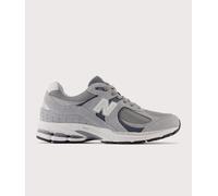 New Balance Men's 2002 Classic Mesh and Suede Trainers - UK 11