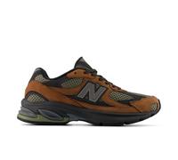 New Balance Men's 2010 in Brown/Grey Leather, size 10