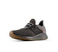 New Balance Men's Fresh Foam ROAV Sneaker, Grey, 7.5 UK