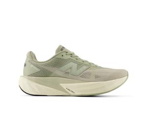 New Balance Men's FuelCell Rebel v5 in Green/Grey Synthetic, size 11