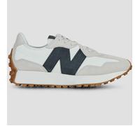 New Balance Shoes (Trainers) 327 in Beige 9