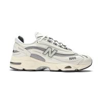 New Balance Unisex 1000 in White Suede/Mesh, size 4