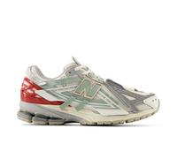 New Balance Unisex 1906A in White/Grey Synthetic, size 10.5