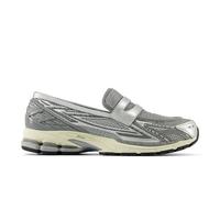 New Balance Unisex 1906L in Grey Synthetic, size 10