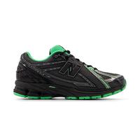 New Balance Unisex 1906R in Grey/Green Synthetic, size 5.5