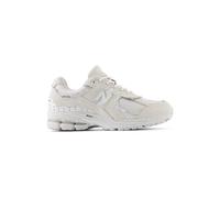 New Balance 2002DX Protection Pack Gore-Tex Trainers White/Silver Metallic 6.5