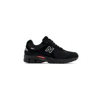 New Balance Unisex 2002r Black size 42.5 | Outlet | Unisex | Black 42.5