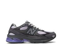 New Balance Unisex 2010 in Grey/Purple Leather, size 8
