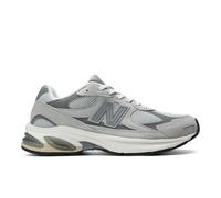 New Balance Unisex 2010 in Grey/White Suede/Mesh, size 11.5