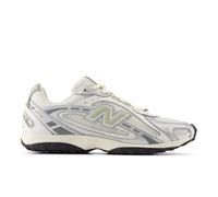 New Balance Unisex 204L in Grey/Green Synthetic, size 3.5