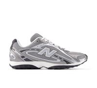 New Balance Unisex 204L in Grey Synthetic, size 5
