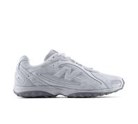 New Balance Unisex 204L in Grey Synthetic, size 7.5
