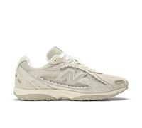 New Balance Unisex 204L in White/Beige Suede/Mesh, size 10