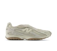 New Balance Unisex 204V in Grey Leather, size 10