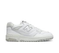 New Balance Unisex 550 in White Leather, size 8