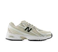 New Balance Unisex 740 in Grey/Black Synthetic, size 11.5