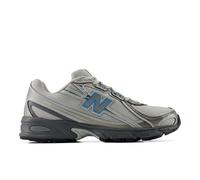 New Balance Unisex 740 in Grey/Blue Synthetic, size 7.5