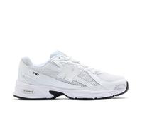 New Balance Unisex 740 in White Synthetic, size 11.5