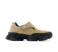 New Balance Unisex 8040 in Beige/Black Leather, size 6