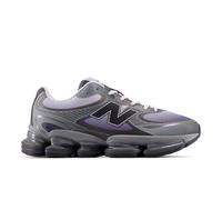 New Balance Unisex ABZORB 2000 in Grey/Black Synthetic, size 8