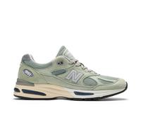 New Balance Unisex Made in UK 991v2 in Green/Grey Suede/Mesh, size 8