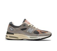 New Balance Unisex Made in UK 991v2 in Grey/Brown Suede/Mesh, size 11