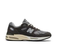 New Balance Unisex Made in UK 991v2 in Grey Suede/Mesh, size 6
