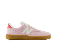New Balance Unisex T500 in Pink/Red/Beige Leather, size 11.5