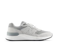 New Balance Women's Fresh Foam X 880 v7 in Grey Synthetic, size 5 Narrow