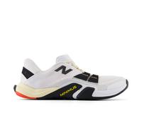 New Balance Women's Minimus TR v2 in White/Beige/Black/Red Textile, size 4 Narrow