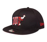 New Era 9FIFTY Snapback Cap - HALF STITCH Chicago Bulls - S/M