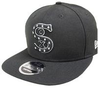 New Era Chicago White Sox Cooperstown Black Classics Snapback Cap 9Fifty Limited