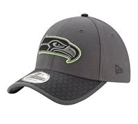 New Era Mens 39Thirty 2017 NFL Sideline Seattle Seahawks Cap Dark Grey